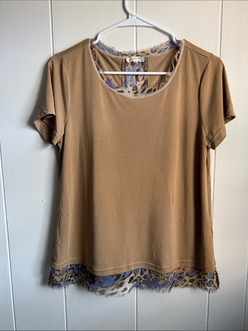 Mystree Tan Short-Sleeve Tee with Leopard-Trim Accent Sz S